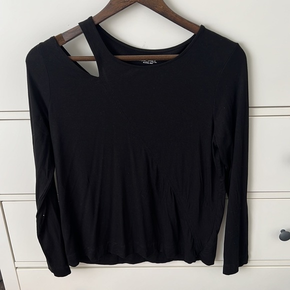 RACHEL Rachel Roy Tops - RACHEL Rachel Roy Black Top Size M